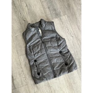 Green Tea Women's Medium Gray Quilted Vest Faux Fur Lined
